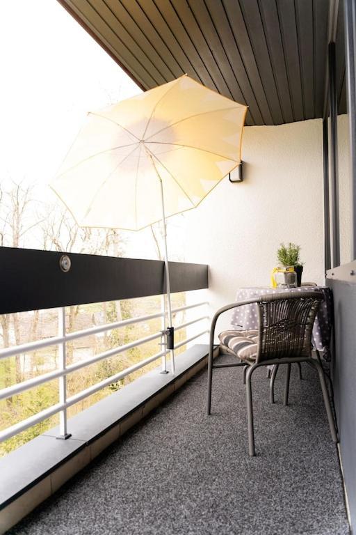 Ferienhaus Schoene Aussicht Ferienwohnung Gelb Hemfurth-Edersee Kültér fotó